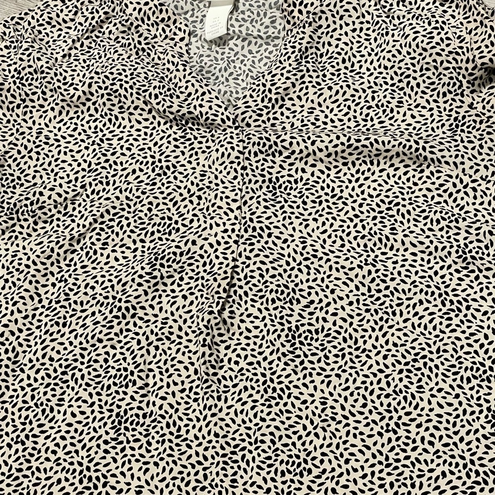 H&M Black and Tan Shirt Patterned Dress Sz 4 - Picture 4 of 9